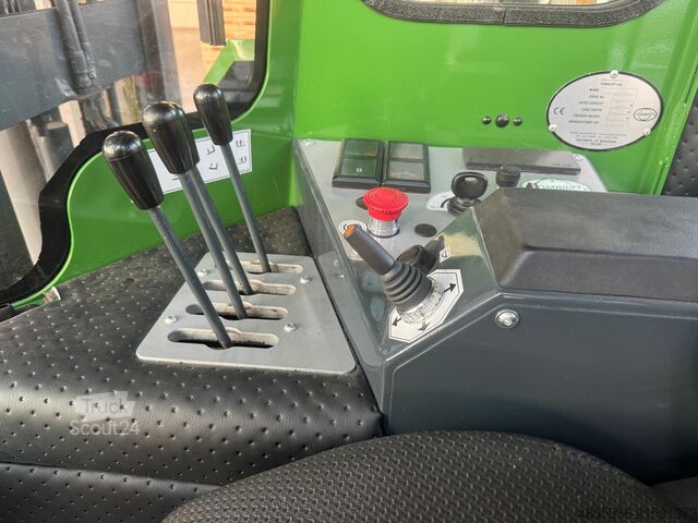 رافعة شوكية رباعية الاتجاهات Combilift C5000 / 5500 mm / free lift