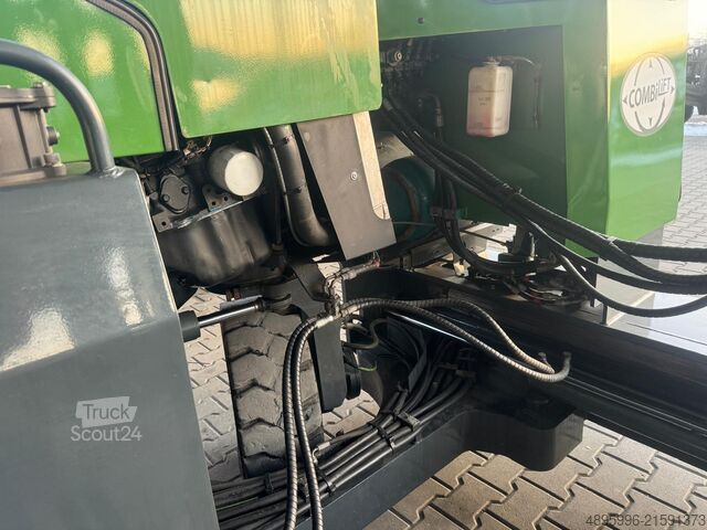 رافعة شوكية رباعية الاتجاهات Combilift C5000 / 5500 mm / free lift