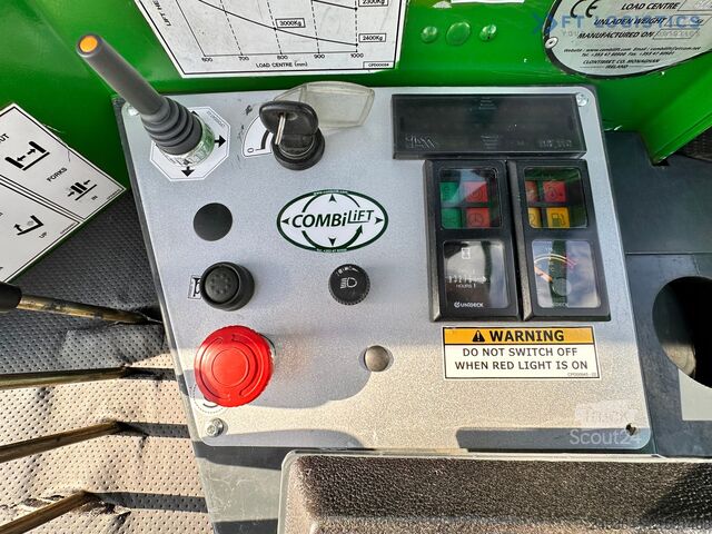 رافعة شوكية 4 طرق Combilift C4000 / TRIPLEX / 4900MM / GAS