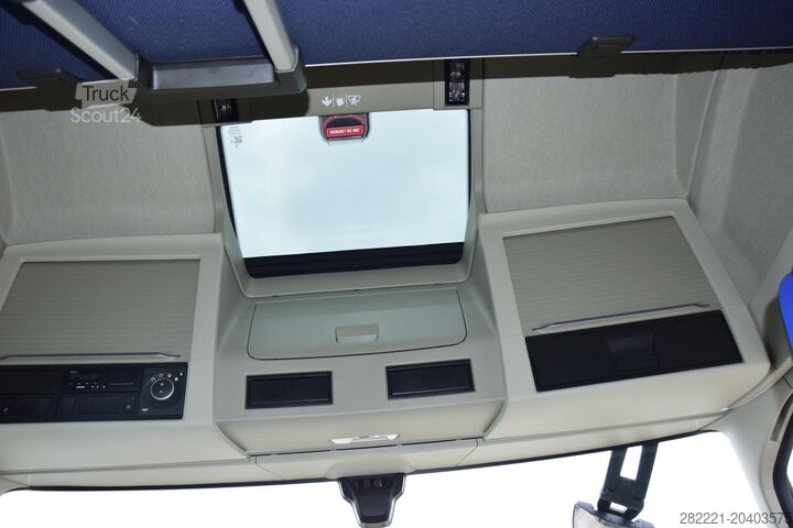 Standaardtrekker VOLVO FH 460 Globetrotter XL i-Save I-ParkCool