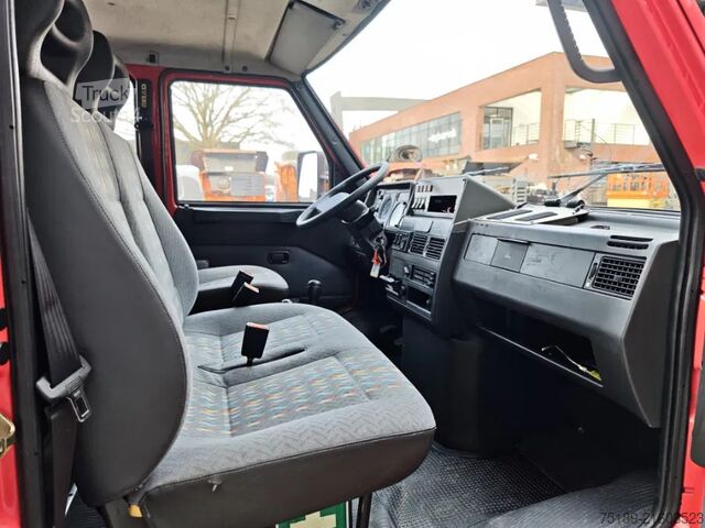 Fire engine Iveco TurboDaily 40-10 4x4 Feuerwehr!