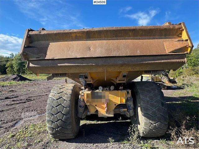 Damperli kamyon Volvo A40 Articulated Dumper – Black Plate
