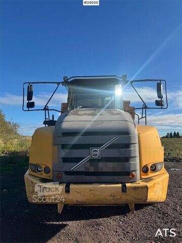 Damperli kamyon Volvo A40 Articulated Dumper – Black Plate