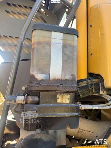 Damperli kamyon Volvo A40 Articulated Dumper – Black Plate