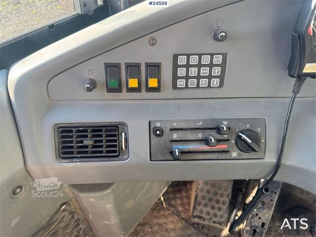 Damperli kamyon Volvo A40 Articulated Dumper – Black Plate