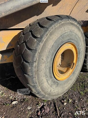 Damperli kamyon Volvo A40 Articulated Dumper – Black Plate