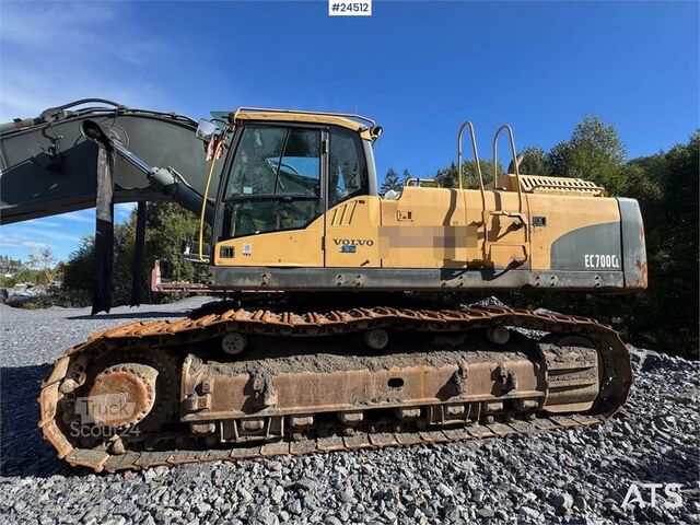 Paletli ekskavatör Volvo EC700C Tracked Excavator – Digging Bucket and Soos