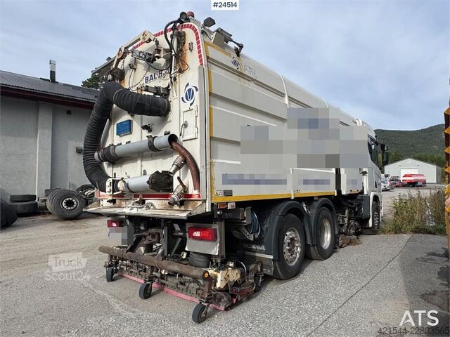 Yol süpürme aracı Scania R500 6x2 Suction Sweeper – Valair Body