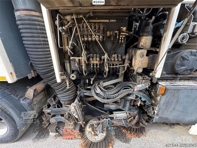 Yol süpürme aracı Scania R500 6x2 Suction Sweeper – Valair Body
