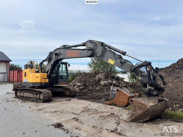  Volvo ECR235EL Excavator w/ Rototilt, 3 buckets, GPS and