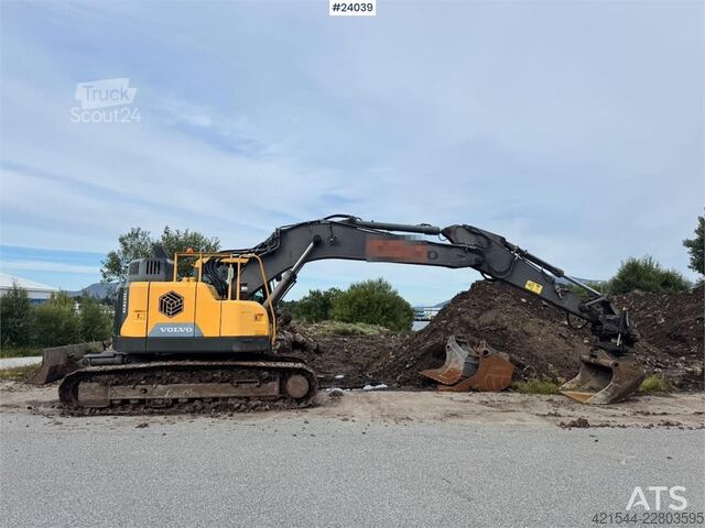  Volvo ECR235EL Excavator w/ Rototilt, 3 buckets, GPS and