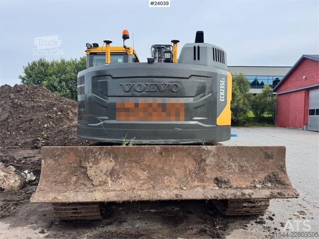  Volvo ECR235EL Excavator w/ Rototilt, 3 buckets, GPS and