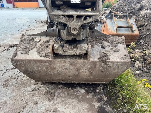  Volvo ECR235EL Excavator w/ Rototilt, 3 buckets, GPS and