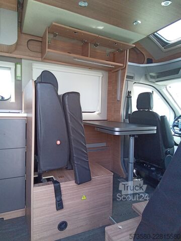 полуинтегриран кемпер 2024 Fiat Ducato Weinsberg Carasuite | Automatik | 5 Schlafplätze
