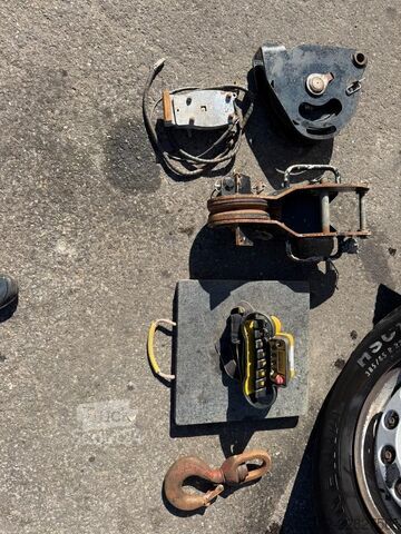 Kraanwagen MAN TGS 35.360 8x4 + KRAN EFFER 305 6S + JIB 4S + A...