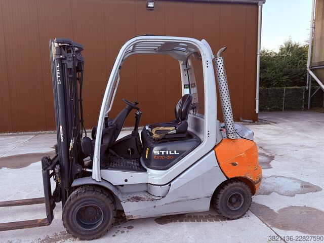 Chariot élévateur Still RX 70-30