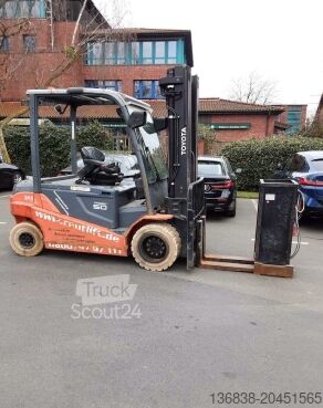 Carretilla elevadora Toyota Traigo 80-8FBMT50 Elektro 4,99 t