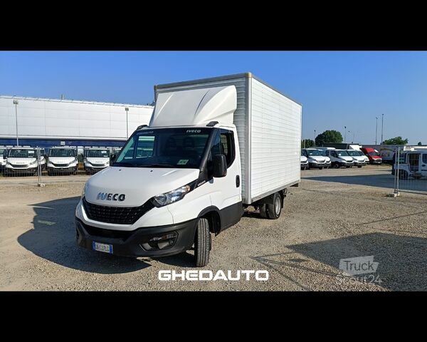 Minibus IVECO Daily V 35.14 2019 - CON SPONDA