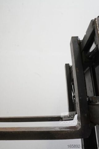 Pacēlāju Linde E 16 335