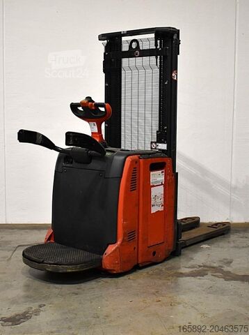 Handmatige stapelaar Linde L 12 L AP 133