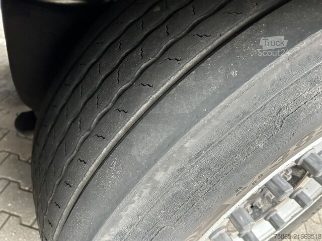 Maleta Schmitz Cargobull SCB S3B / Box / 2x Lift axle / Disk Brakes / AP...