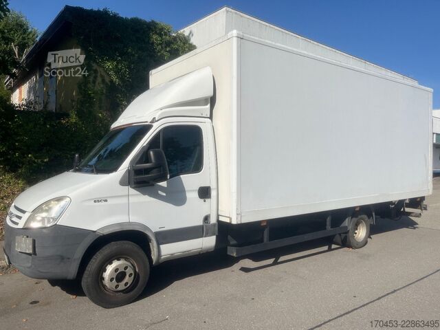 Κλειστό βαν IVECO 65C18 Schaustellerfahrzeug