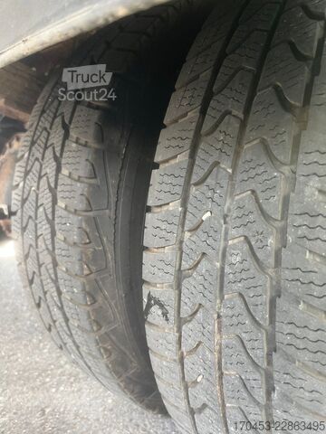 Κλειστό βαν IVECO 65C18 Schaustellerfahrzeug