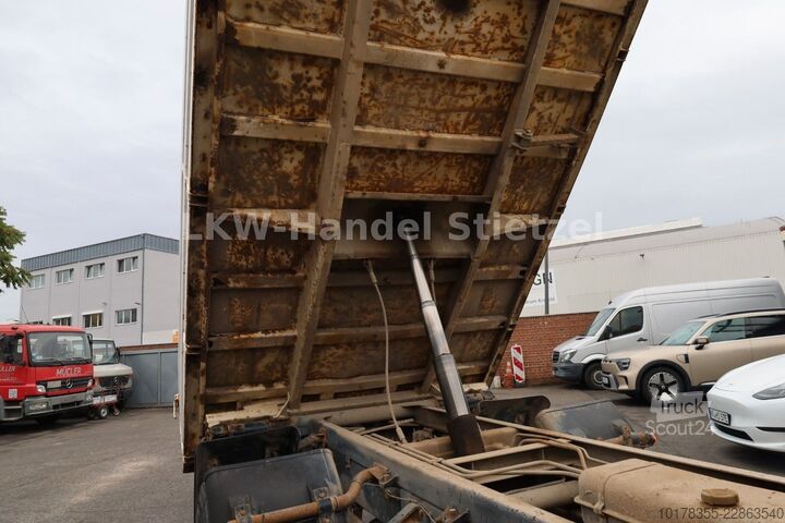 Camion-benne tricar MAN 15.264 K L82, Meiller 3-S.-Kipper, ABS, AHK.