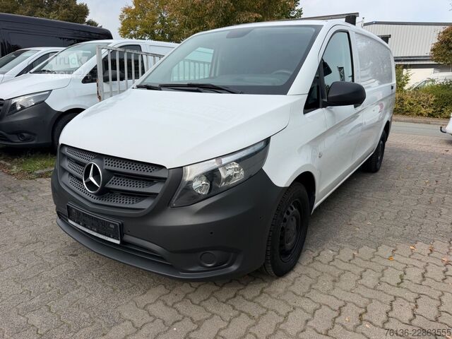 Duba panelată MERCEDES-BENZ Vito 111 CDI Klima AHK Tempomat Lang 3 Sitzer