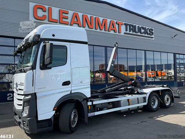 Система крюкових кронштейнів Mercedes-Benz Actros 2645 Euro 6 Multilift 21 Ton haakarmsysteem