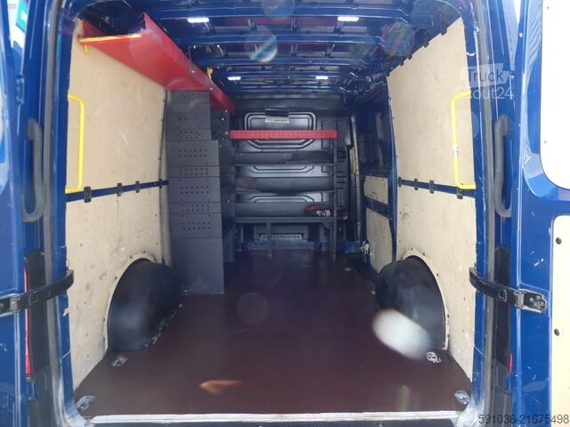 Панельний фургон Volkswagen Crafter Kasten 35 2.0 TDI Autom. MR LED/AHK/SHZ