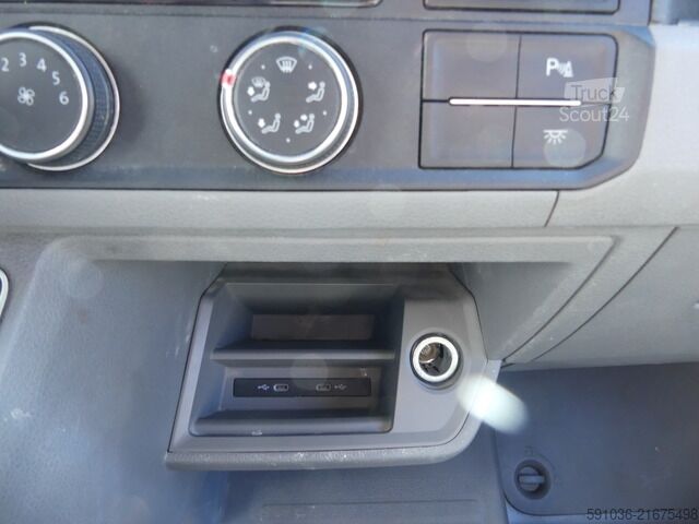 Панельний фургон Volkswagen Crafter Kasten 35 2.0 TDI Autom. MR LED/AHK/SHZ