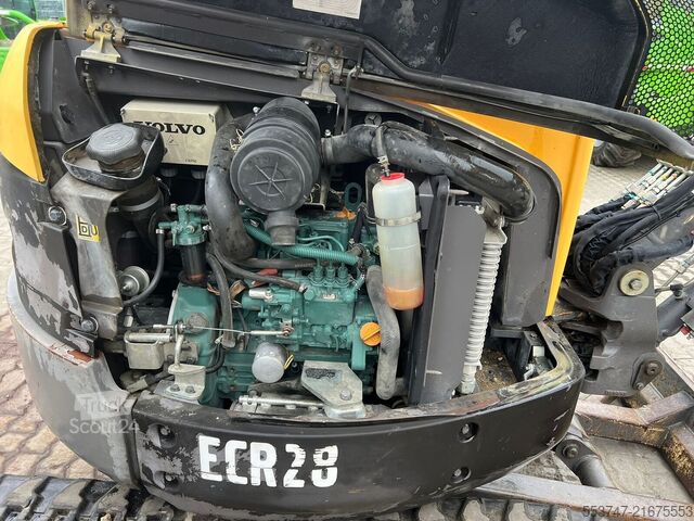 Miniexcavadora Volvo ECR 28