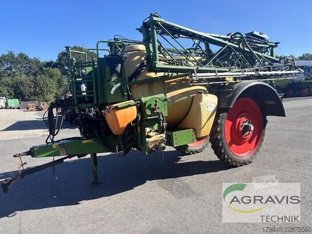 Pulverizator de pesticide Amazone UX 4200