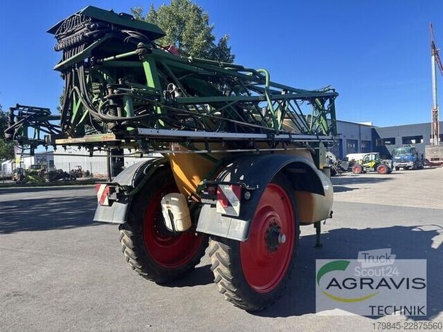 Pulverizator de pesticide Amazone UX 4200