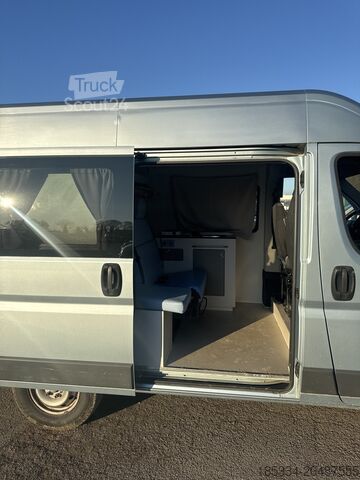 Box van Fiat Ducato Camper | 2 Schlafplätze Küche | Reisefertig