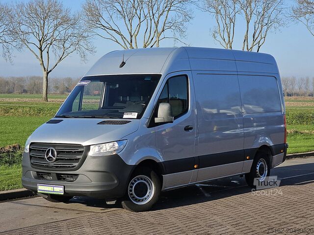 Camioneta familiar de techo alto MERCEDES-BENZ SPRINTER 316 L2H2 Navi RWD!
