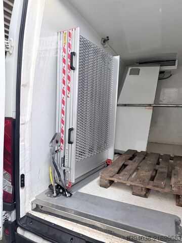 Фургон-рефрижератор ATP IVECO DAILY 