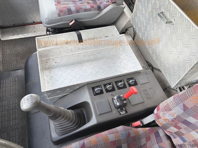 Inne IVECO FF 135E22 Feuerwehr 4x4 TLF 16/25*1-Hand*9 Tkm.