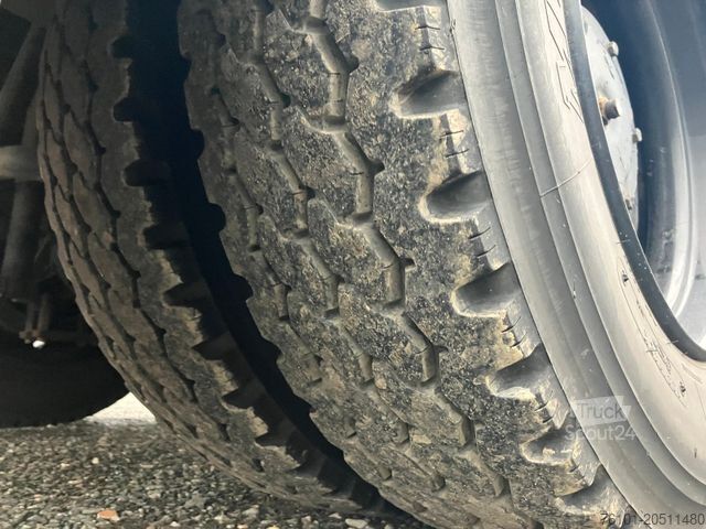 Vakuuma autocisterna IVECO FF 135E22 Feuerwehr 4x4 TLF 16/25*1-Hand*9 Tkm.