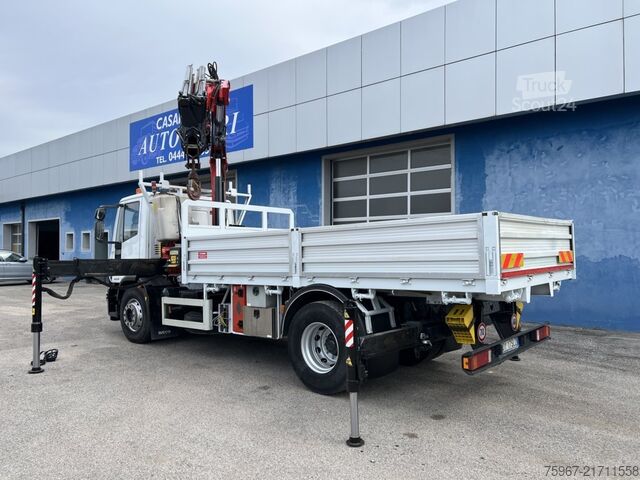 LKW mit Festaufbau und Kran Iveco Eurocargo 180e28