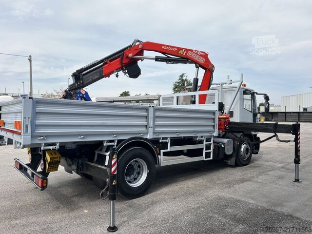 LKW mit Festaufbau und Kran Iveco Eurocargo 180e28