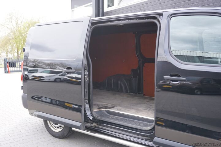 Skåpbil Toyota PROACE Worker 2.0 D-4D 145PK 2x Schuifdeur EURO...
