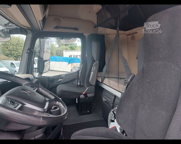 LKW-Fahrgestell MERCEDES-BENZ Actros L 25 6x2 - Actros L 2546 L 6x2
