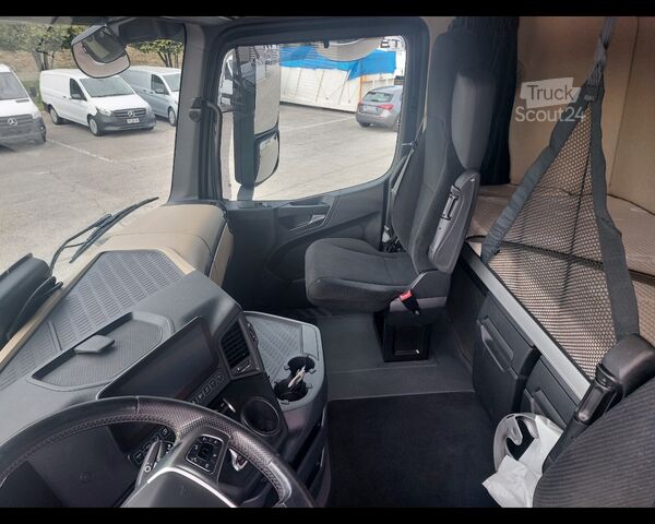 LKW-Fahrgestell MERCEDES-BENZ Actros L 25 6x2 - Actros L 2546 L 6x2