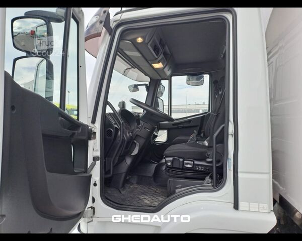 Tovorno vozilo za posebne namene IVECO EUROCARG0 90 220 CON CELLA ISOTERMICA E SPONDA CARICATRICE