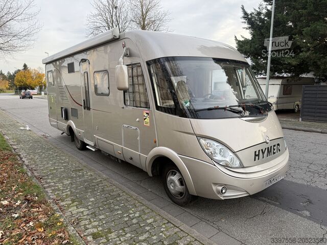 Integriertes Wohnmobil Hymer 800 S