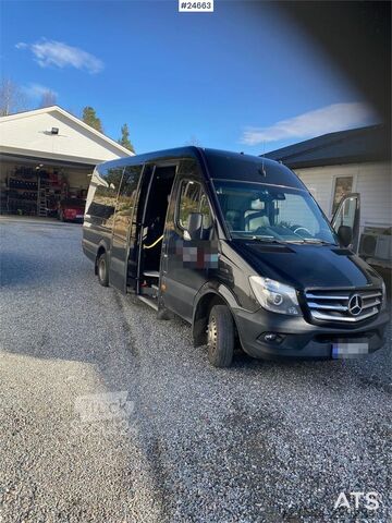 минибус Mercedes-Benz Sprinter 519 CDI 4x2 minibus – 17 seats and approv