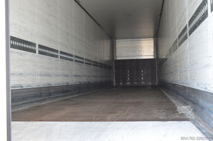 Chladírenský přívěs Schmitz Cargobull 2021 / IZOTERMA / BOX OŚ POD. / SAF/ LED / CODE XL / DE/5353