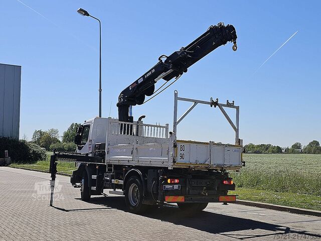 Volquete con grúa RENAULT D 240 HIAB 158ES4,16 ton